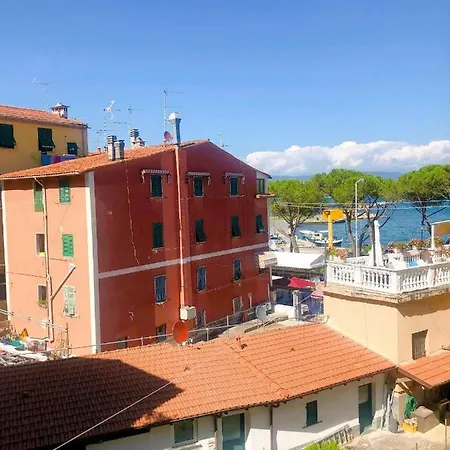 Royal Elide La Spezia